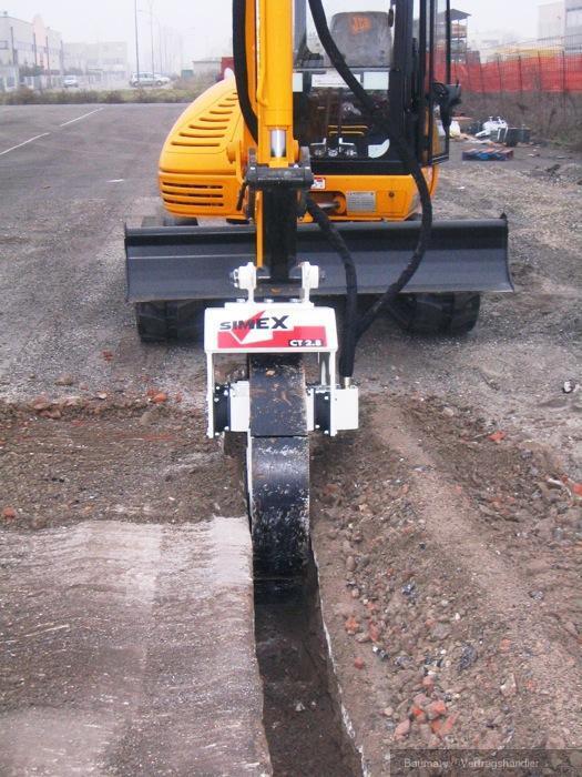 SIMEX Vibrations Graben- Radverdichter - Compactor for Truck: picture 1 SIMEX Vibrations Graben- Radverdichter - Compactor for Truck: picture 1