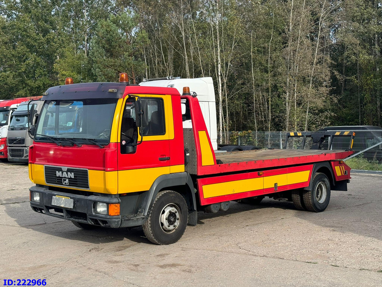 MAN 12.224 - Tow truck: picture 1 MAN 12.224 - Tow truck: picture 1