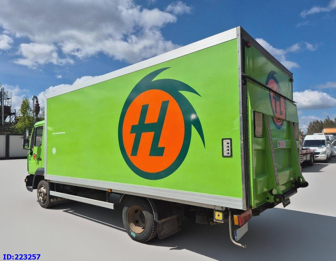 Box truck MAN LE 8.150 Manual 139tkm ONLY: picture 10 Box truck MAN LE 8.150 Manual 139tkm ONLY: picture 10