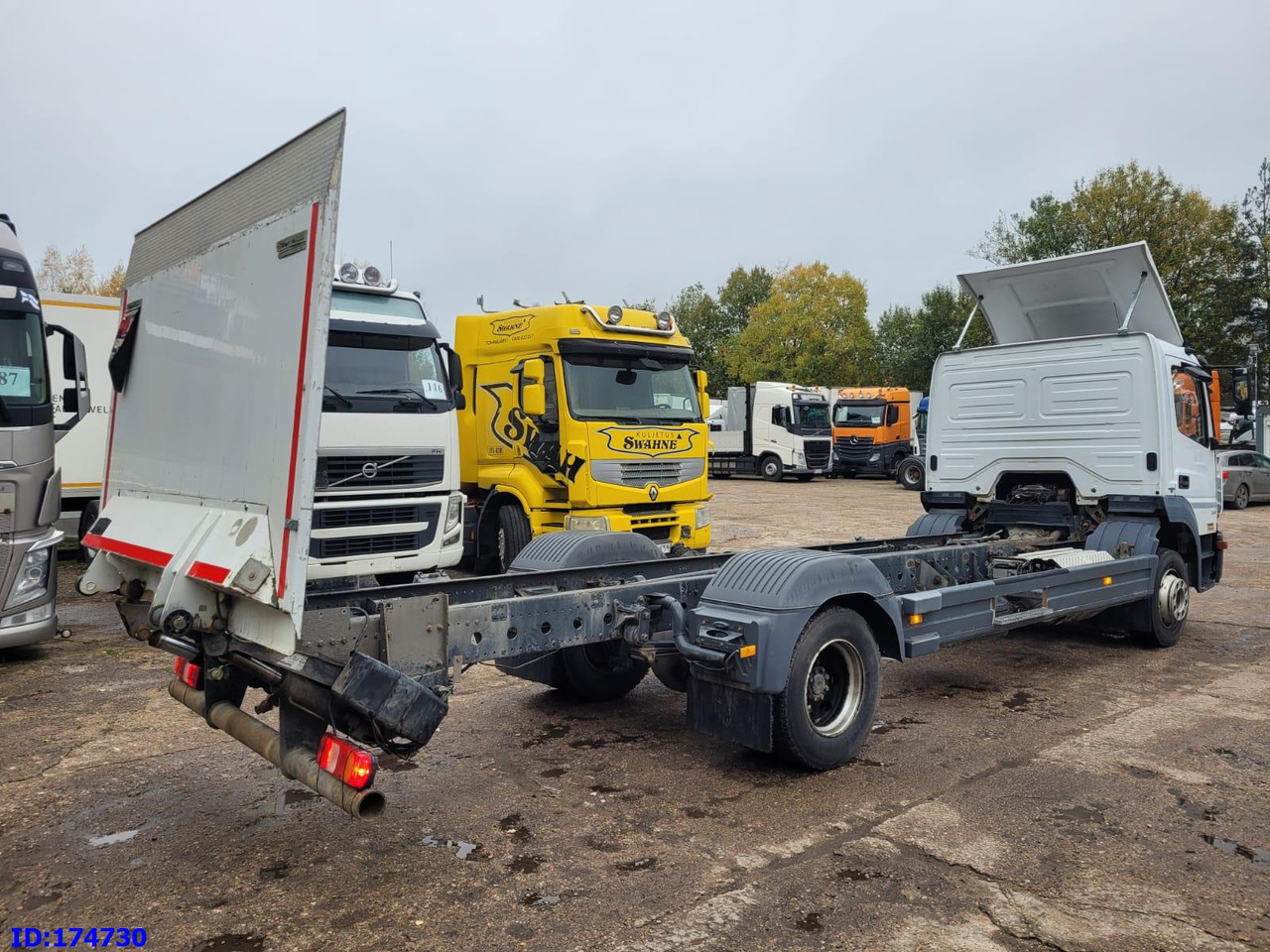 MERCEDES-BENZ Atego 1218 - Euro6 - Manual - Full Steel - Cab chassis truck: picture 5 MERCEDES-BENZ Atego 1218 - Euro6 - Manual - Full Steel - Cab chassis truck: picture 5