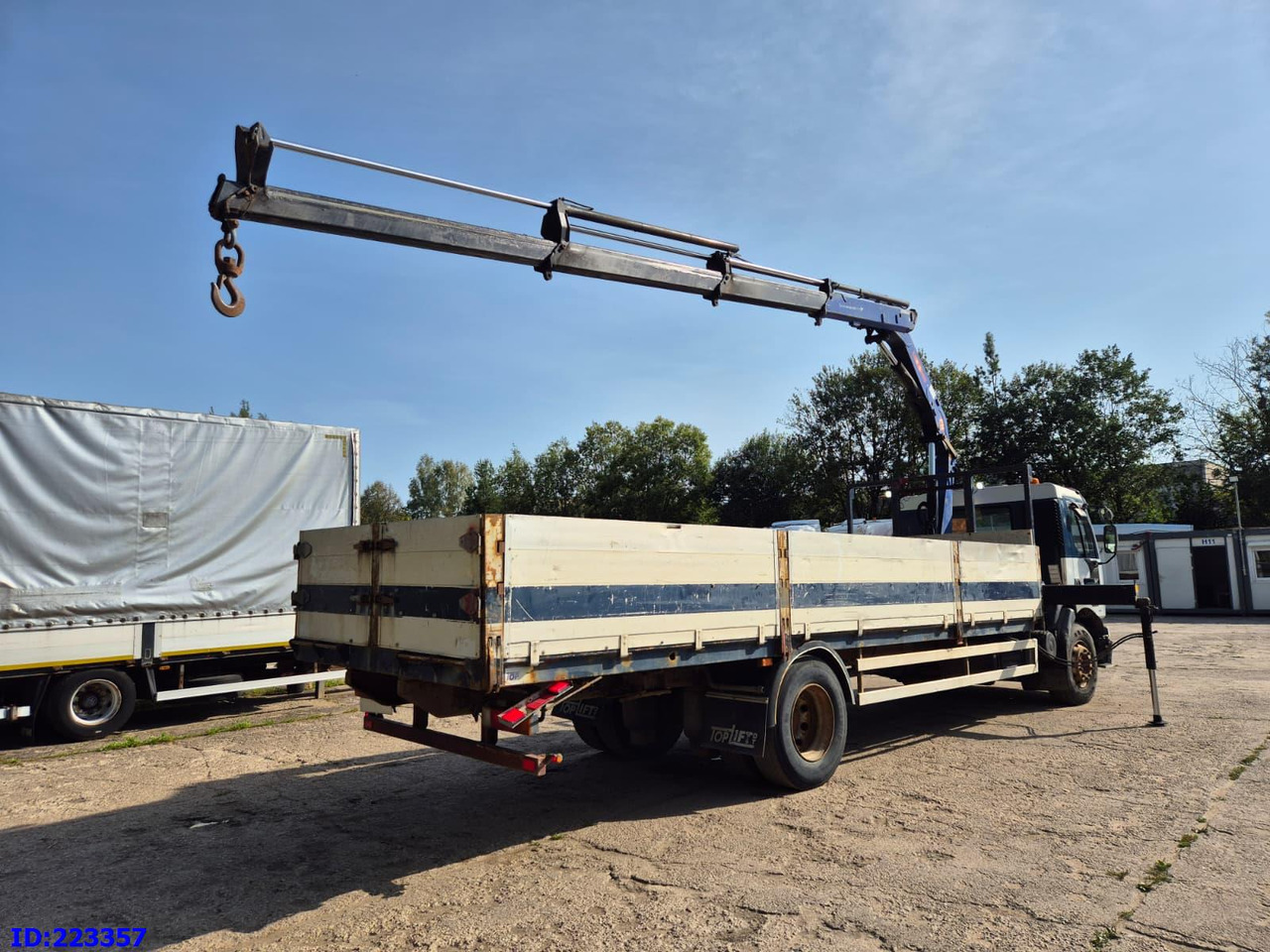 RENAULT Premium 210 4x2 Crane PM - Logging truck: picture 4 RENAULT Premium 210 4x2 Crane PM - Logging truck: picture 4