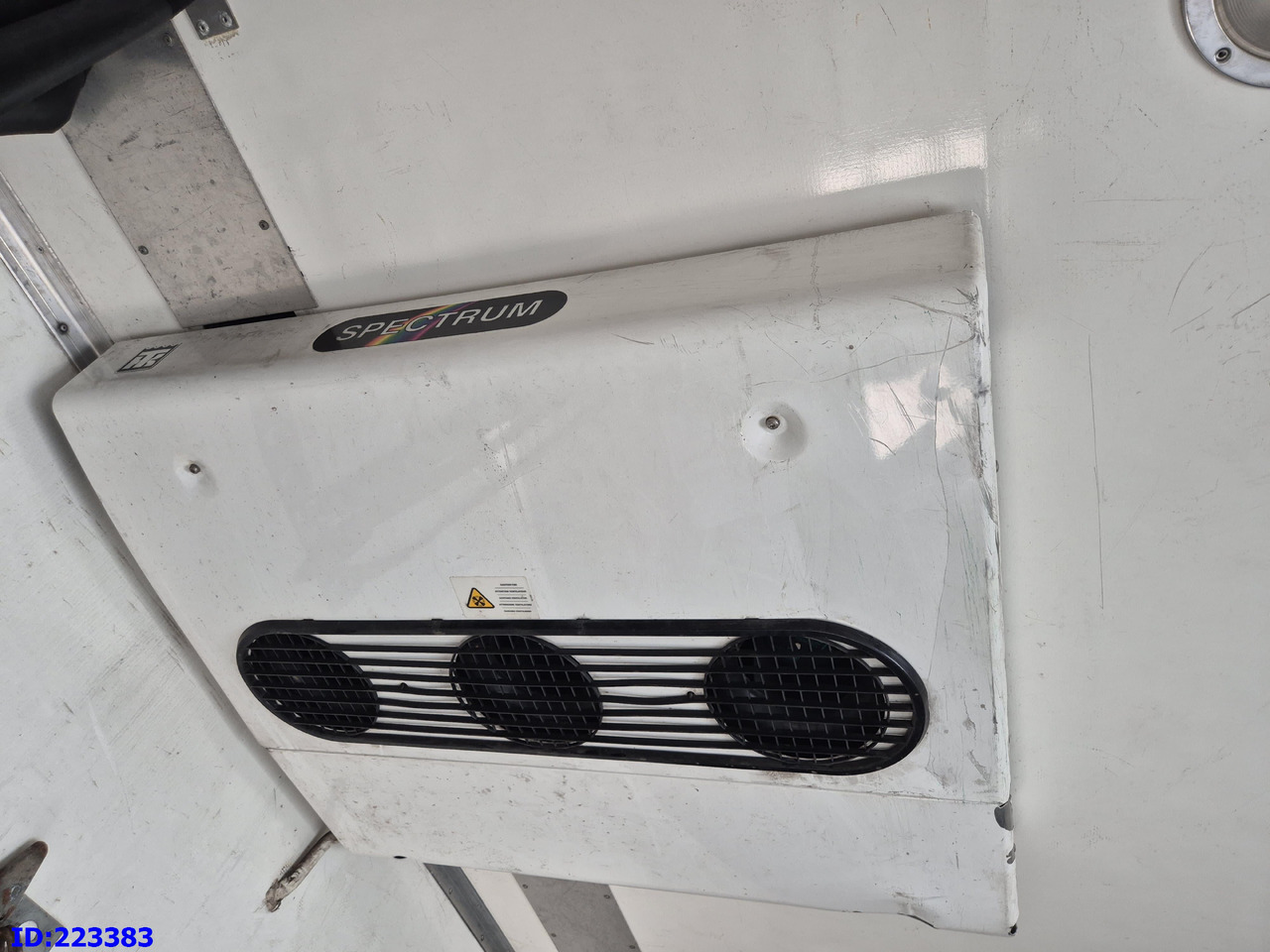 THERMO KING T1200R - Refrigerator unit: picture 4 THERMO KING T1200R - Refrigerator unit: picture 4