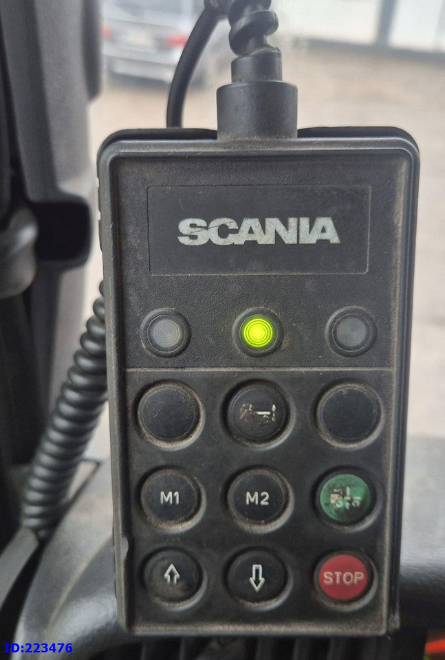 Tractor unit SCANIA R420 6x2 Manual 10 tires: picture 9 Tractor unit SCANIA R420 6x2 Manual 10 tires: picture 9