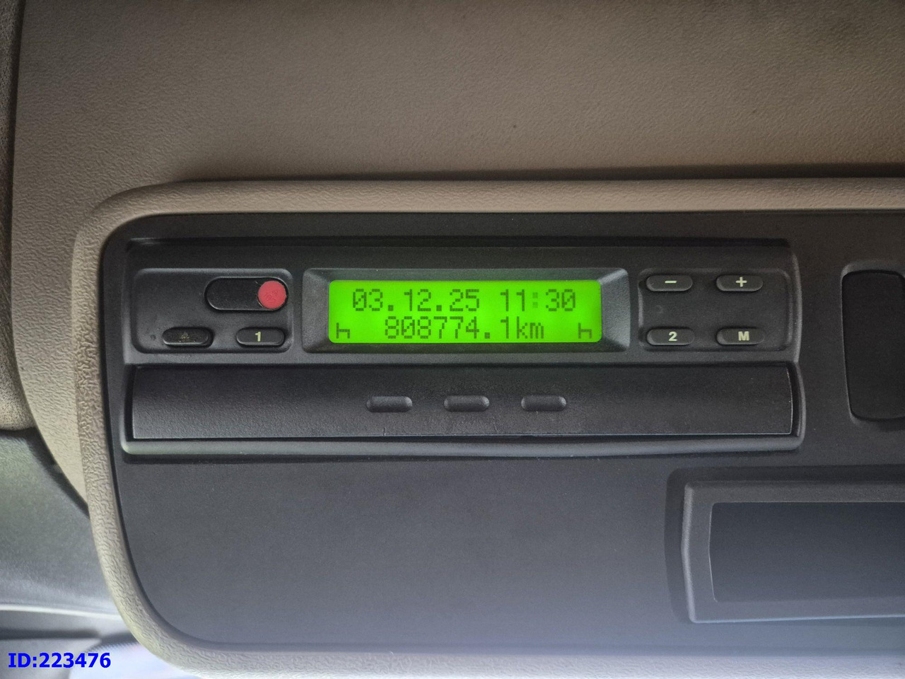 Tractor unit SCANIA R420 6x2 Manual 10 tires: picture 14 Tractor unit SCANIA R420 6x2 Manual 10 tires: picture 14