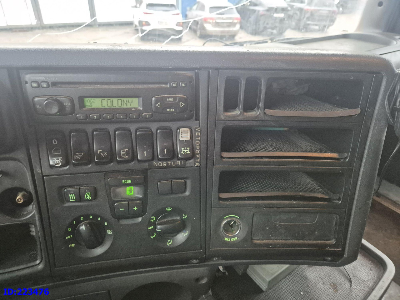 Tractor unit SCANIA R420 6x2 Manual 10 tires: picture 12 Tractor unit SCANIA R420 6x2 Manual 10 tires: picture 12