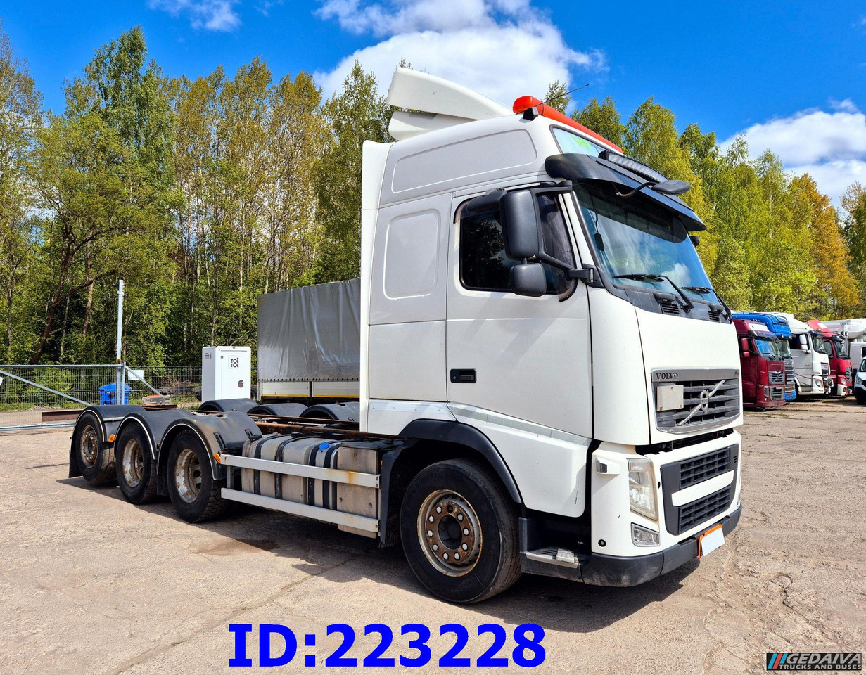 VOLVO FH13 540HP 8X4 Euro5 - Cab chassis truck: picture 4 VOLVO FH13 540HP 8X4 Euro5 - Cab chassis truck: picture 4