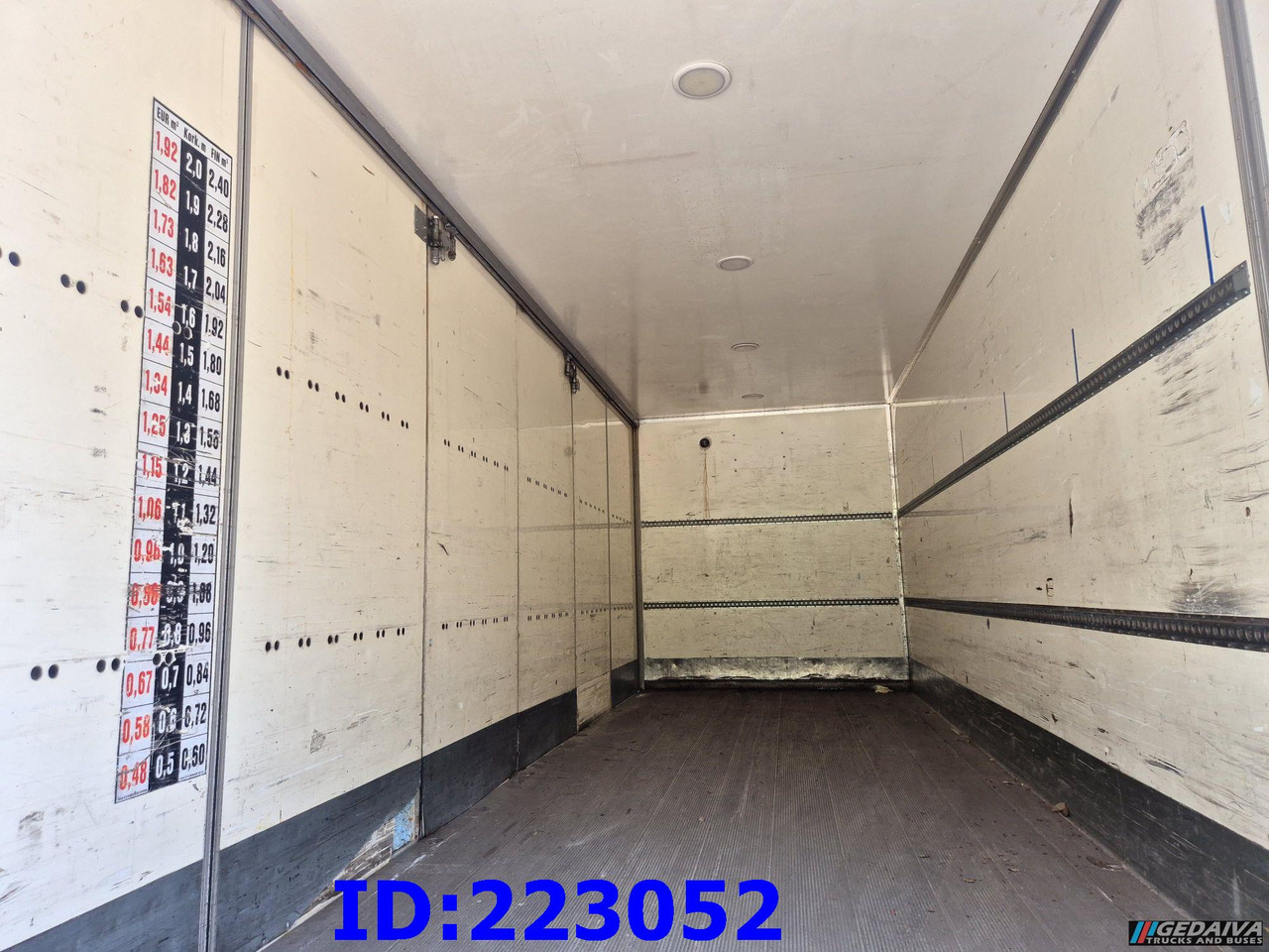 Box truck VOLVO FM11 450HP 6x2 Euro5: picture 7