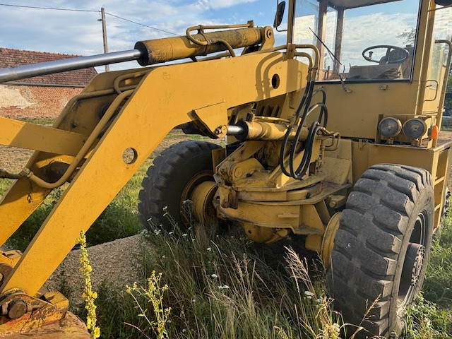 UN 053 - Wheel loader: picture 4 UN 053 - Wheel loader: picture 4