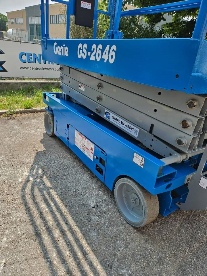 Scissor lift Genie GS 2646: picture 8