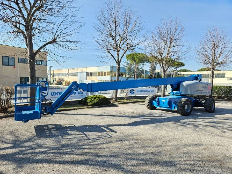 Genie S 85 4WD - Telescopic boom: picture 3 Genie S 85 4WD - Telescopic boom: picture 3