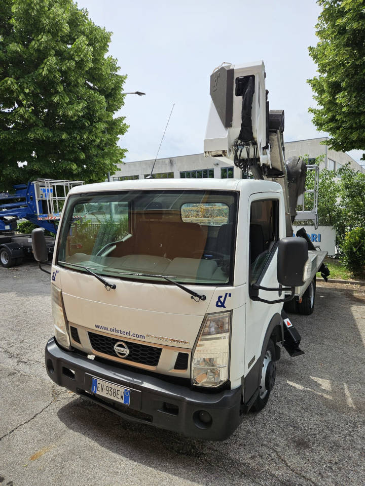 Truck mounted aerial platform OIL&STEEL Snake 21.12: picture 16