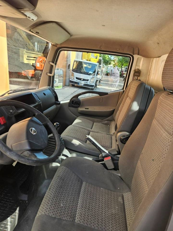 Socage DA 320  - Truck mounted aerial platform: picture 5 Socage DA 320  - Truck mounted aerial platform: picture 5