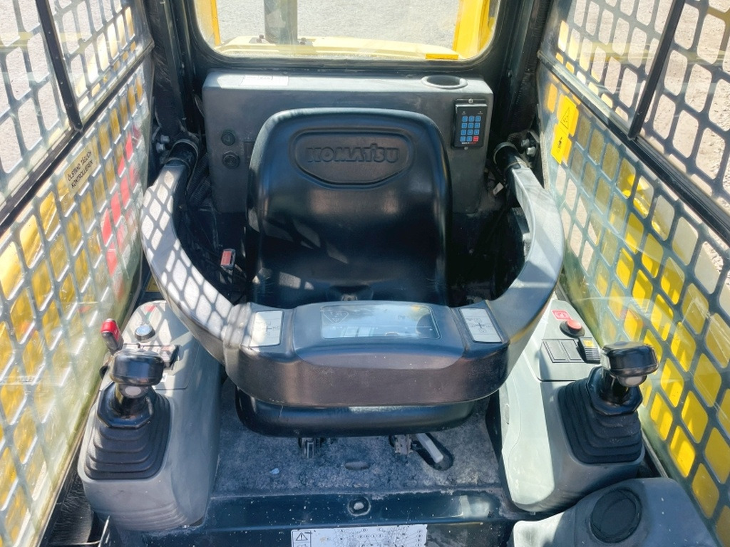 Komatsu SK714-5 (4065) - Skid steer loader: picture 5 Komatsu SK714-5 (4065) - Skid steer loader: picture 5