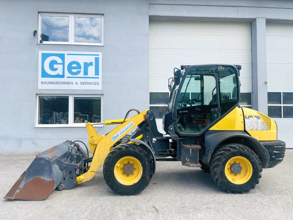 Komatsu WA80-6 (3991) - Wheel loader: picture 3 Komatsu WA80-6 (3991) - Wheel loader: picture 3