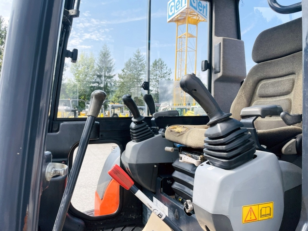Kubota KX101-3a (4053) - Mini excavator: picture 5 Kubota KX101-3a (4053) - Mini excavator: picture 5