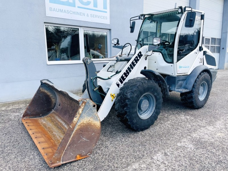 Liebherr L506C (3725) - Wheel loader: picture 4 Liebherr L506C (3725) - Wheel loader: picture 4