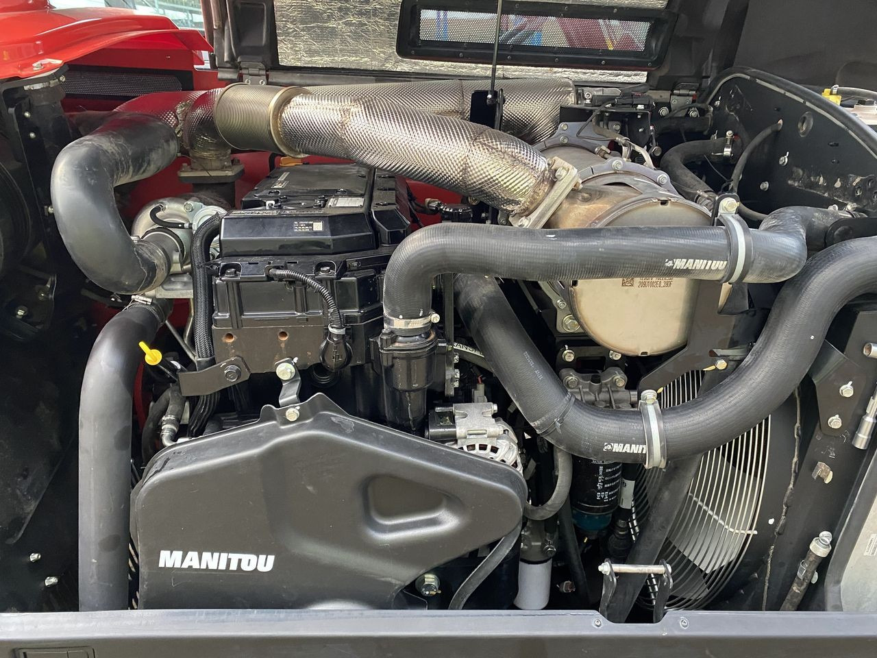 Telescopic handler Manitou MLT841-145PS+ ELITE ST5: picture 8