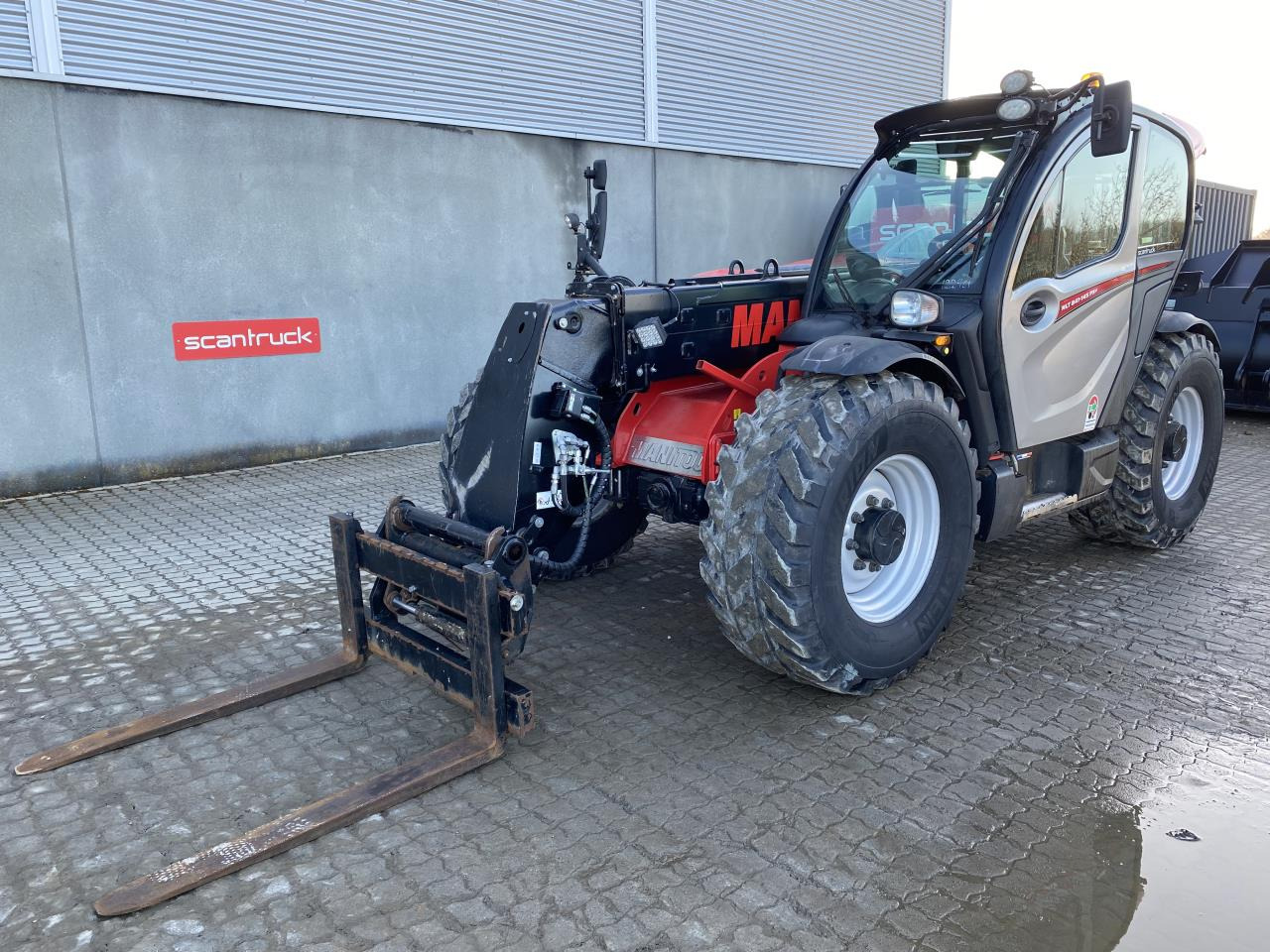 Manitou MLT841-145PS+ ELITE ST5 - Telescopic handler: picture 1 Manitou MLT841-145PS+ ELITE ST5 - Telescopic handler: picture 1