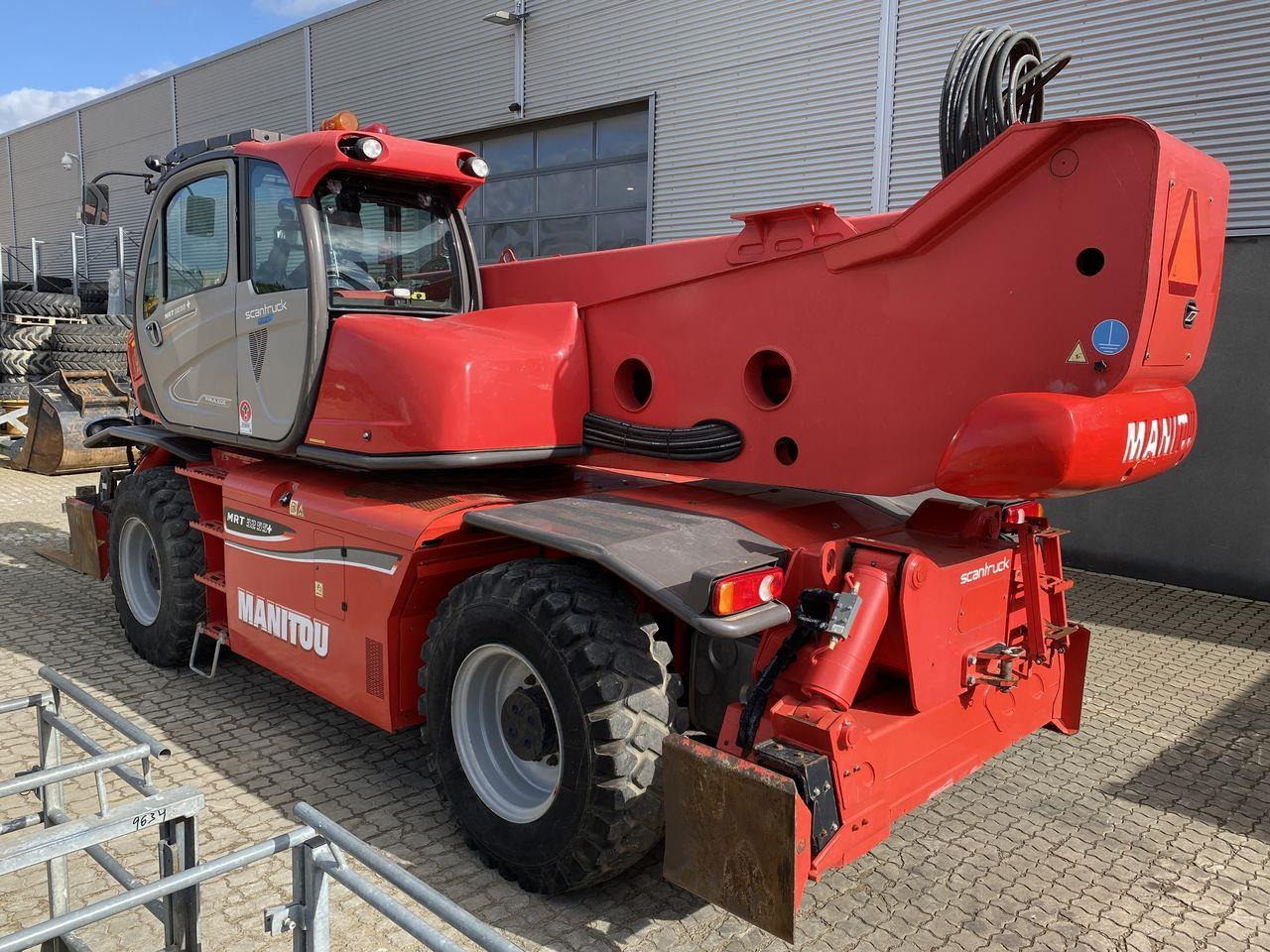 Manitou MRT3255P+ ST4 - Telescopic handler: picture 2 Manitou MRT3255P+ ST4 - Telescopic handler: picture 2