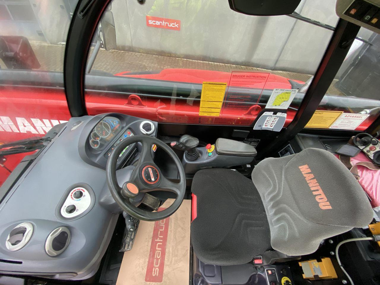 Manitou MT1440A - Telescopic handler: picture 3 Manitou MT1440A - Telescopic handler: picture 3