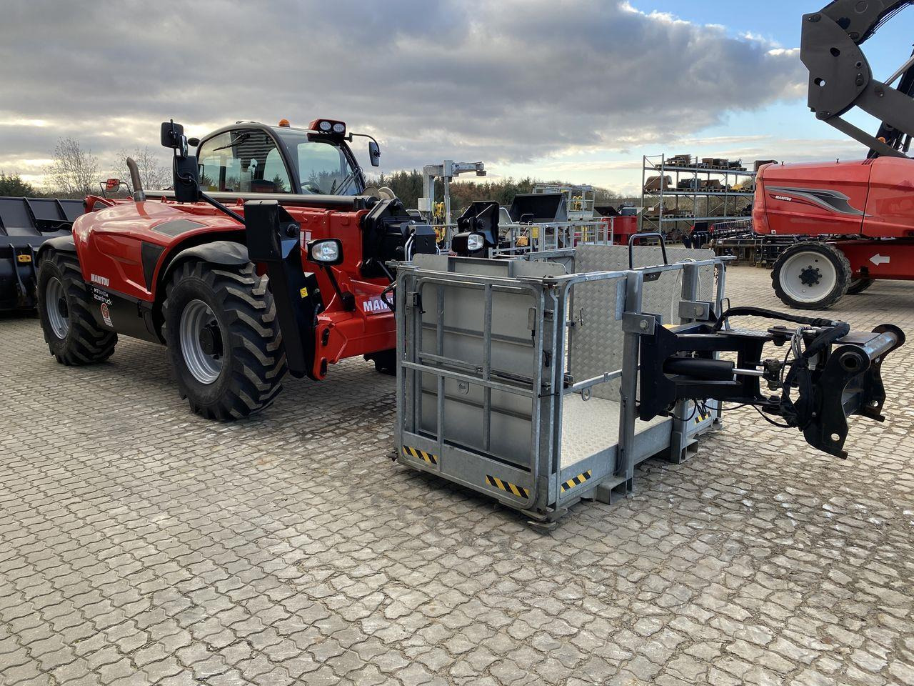 Manitou MT1440A ST3B - Telescopic handler: picture 5 Manitou MT1440A ST3B - Telescopic handler: picture 5