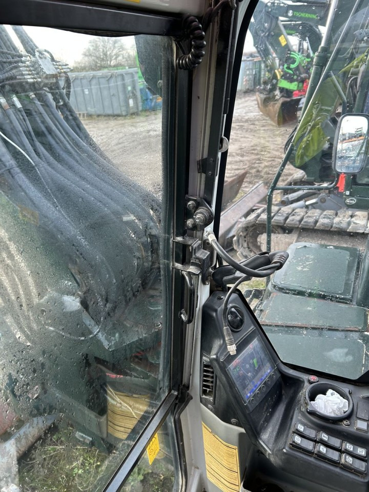 Takeuchi TB1140 - Crawler excavator: picture 3 Takeuchi TB1140 - Crawler excavator: picture 3