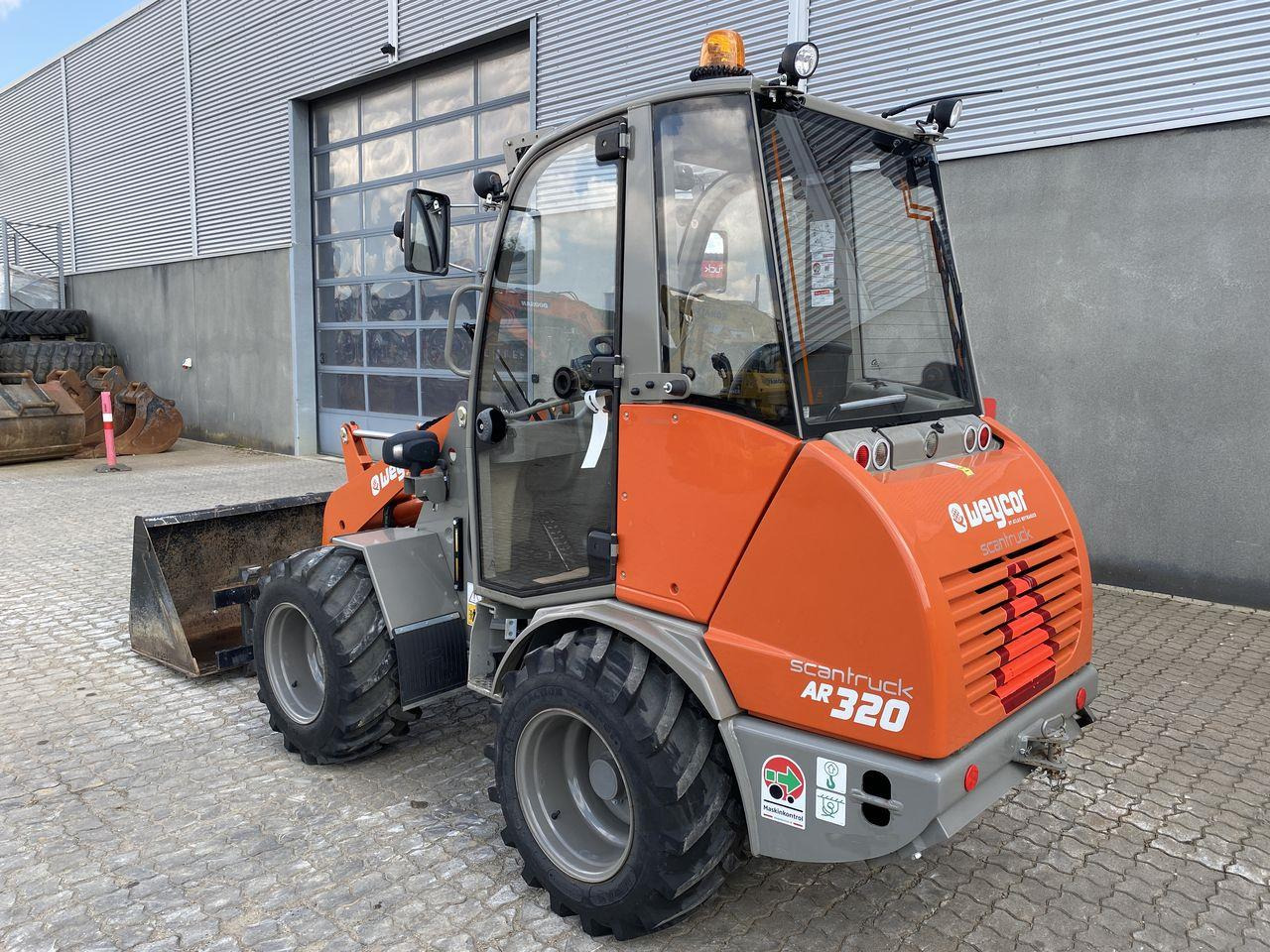 Weycor AR320 Cab - Compact loader: picture 2 Weycor AR320 Cab - Compact loader: picture 2