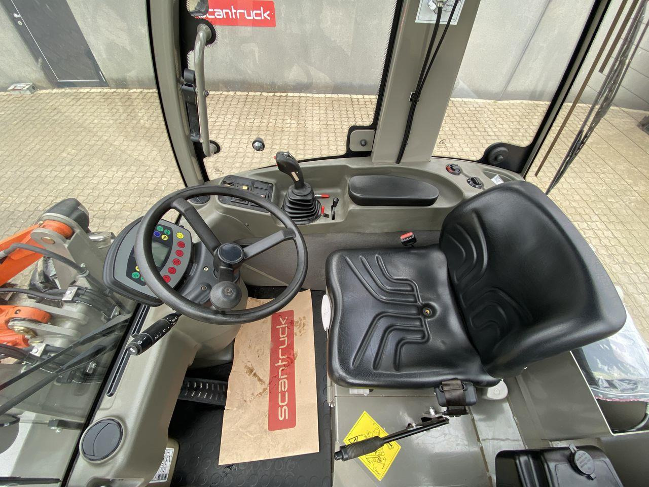 Weycor AR320 Cab - Compact loader: picture 3 Weycor AR320 Cab - Compact loader: picture 3