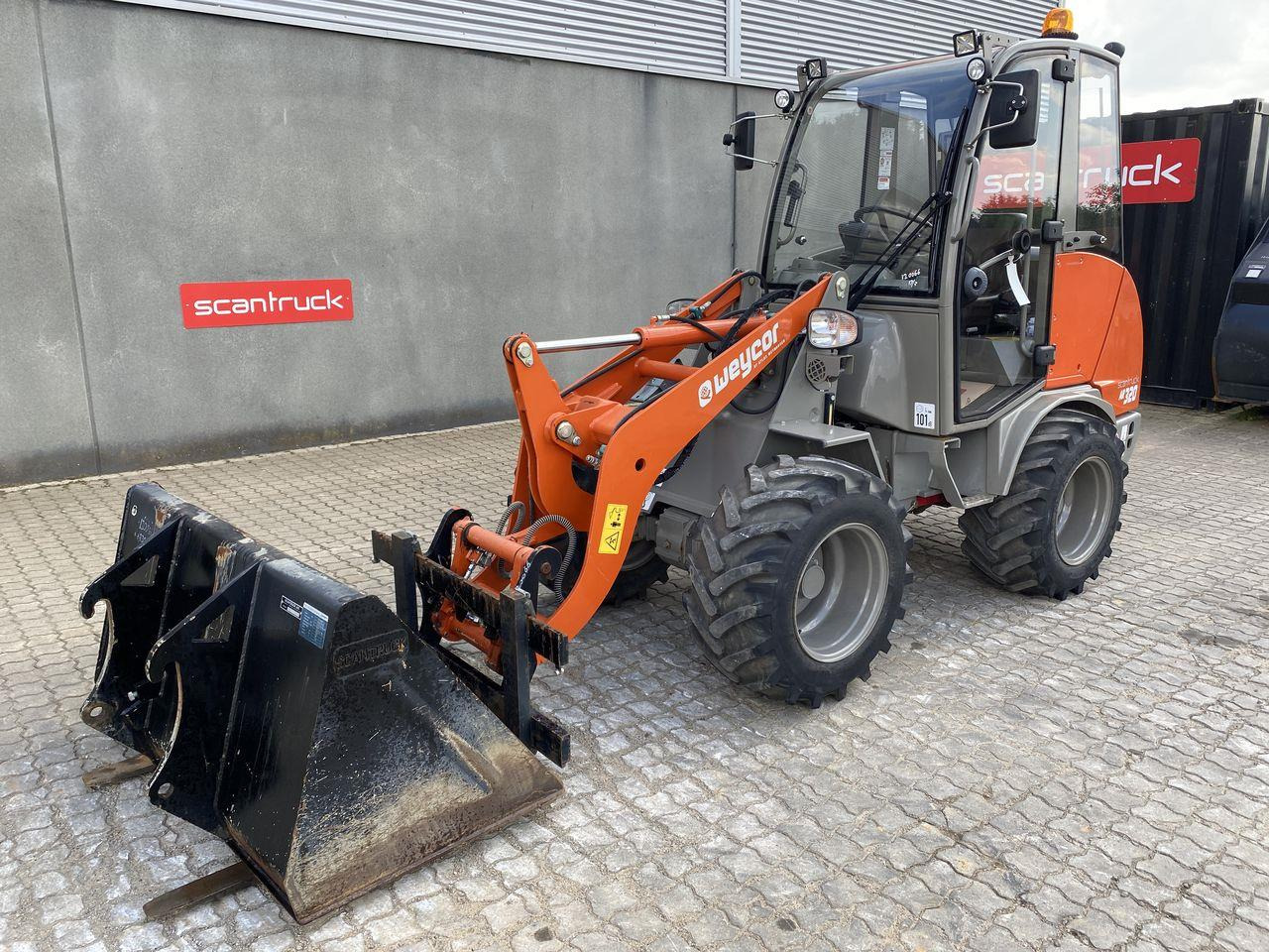 Weycor AR320 Cab - Compact loader: picture 1 Weycor AR320 Cab - Compact loader: picture 1