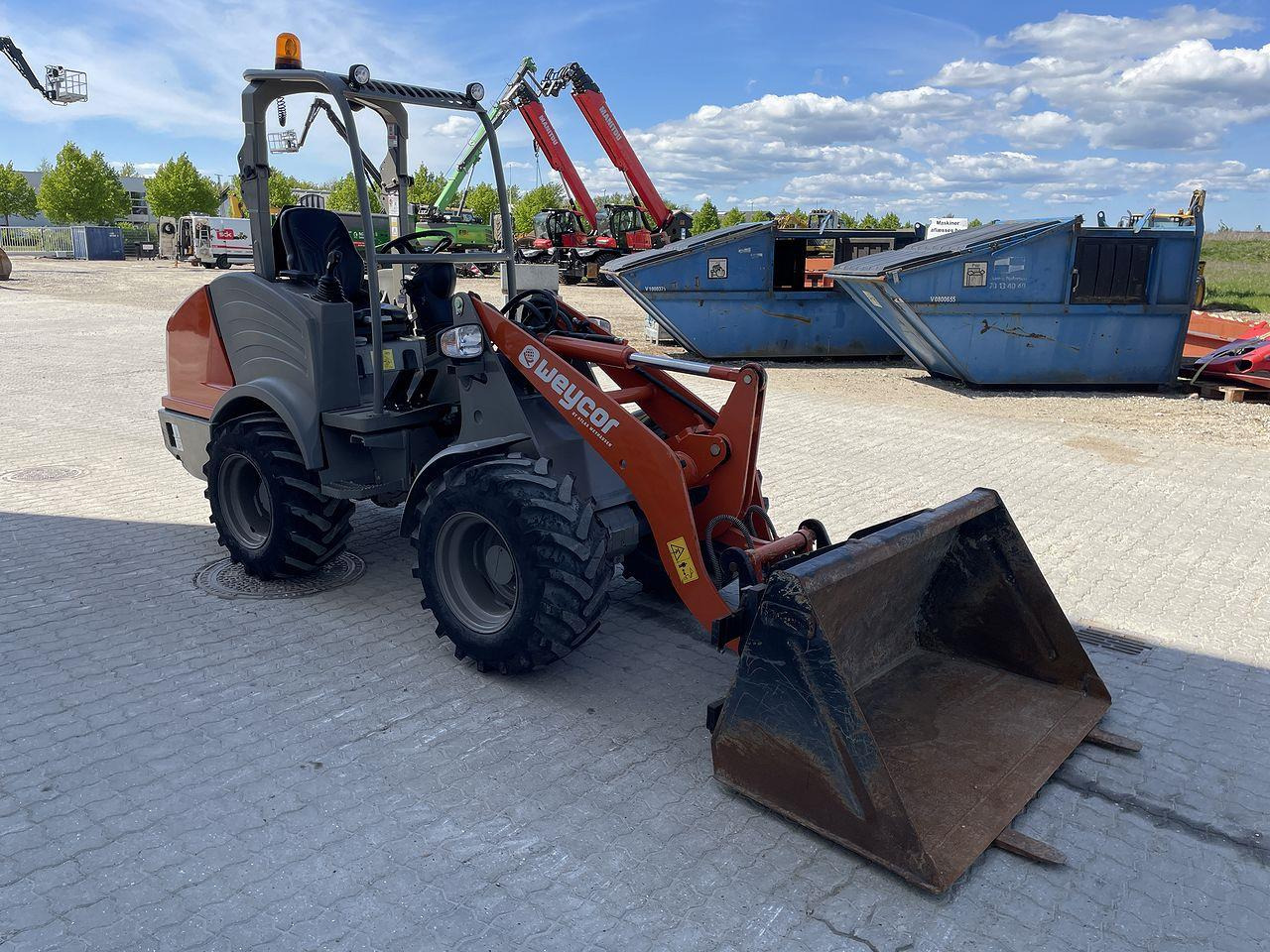 Weycor AR380 Agrar - Compact loader: picture 5 Weycor AR380 Agrar - Compact loader: picture 5