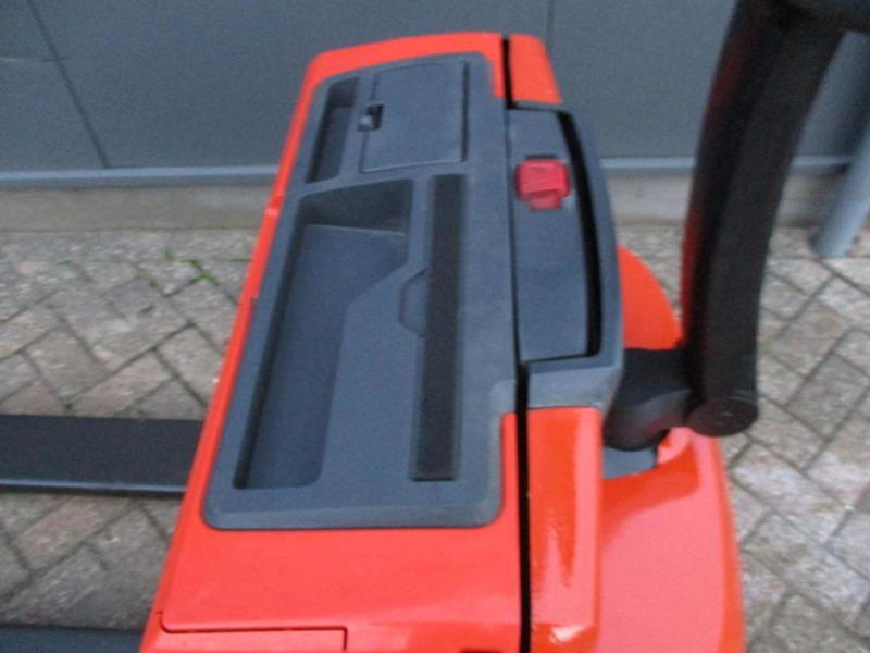 BT LWE160 - Pallet truck: picture 4 BT LWE160 - Pallet truck: picture 4