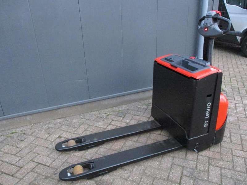 BT LWE160 - Pallet truck: picture 2 BT LWE160 - Pallet truck: picture 2