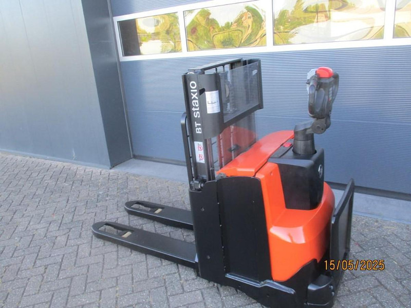 BT SWE 200D - Stacker: picture 3 BT SWE 200D - Stacker: picture 3