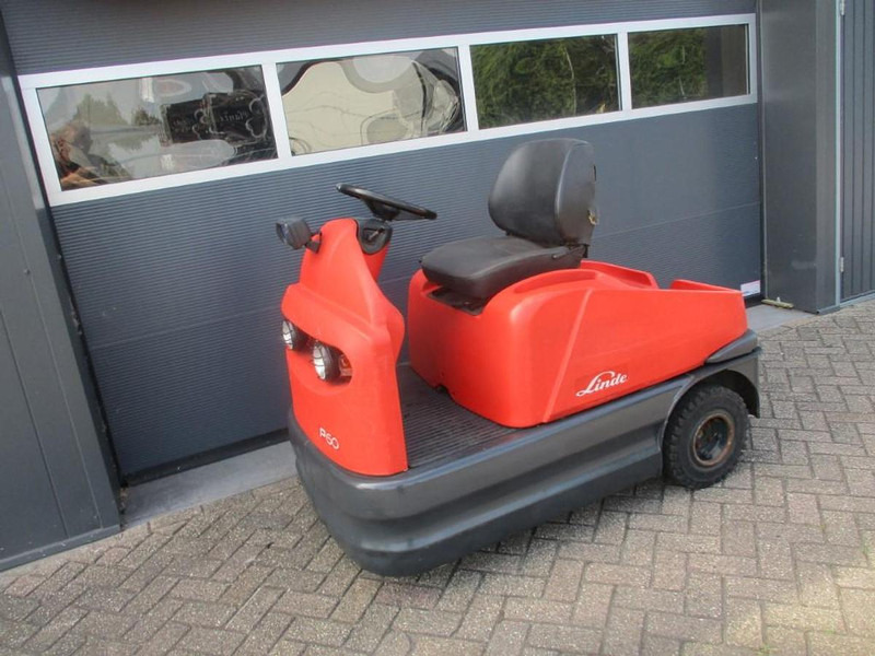 Linde P 60 - Tow tractor: picture 2 Linde P 60 - Tow tractor: picture 2