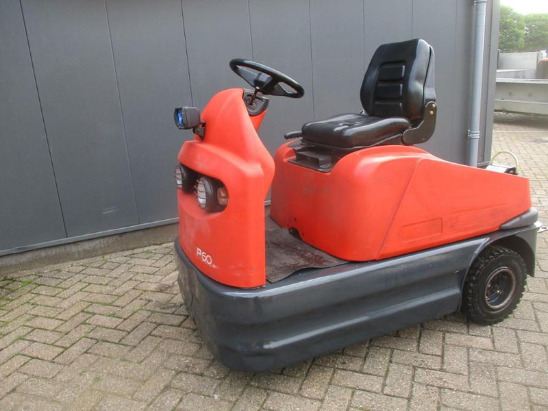 Linde P 60 - Tow tractor: picture 2 Linde P 60 - Tow tractor: picture 2