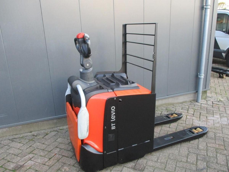 Toyota LPE250 - Pallet truck: picture 2 Toyota LPE250 - Pallet truck: picture 2