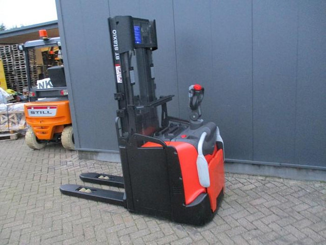 Toyota SPE 120L - Stacker: picture 3 Toyota SPE 120L - Stacker: picture 3