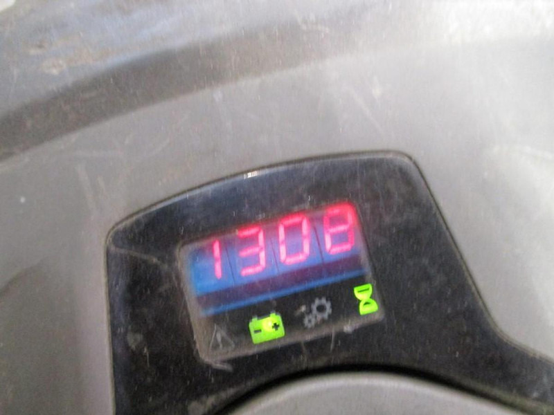 Stacker Toyota SWE 080L: picture 10