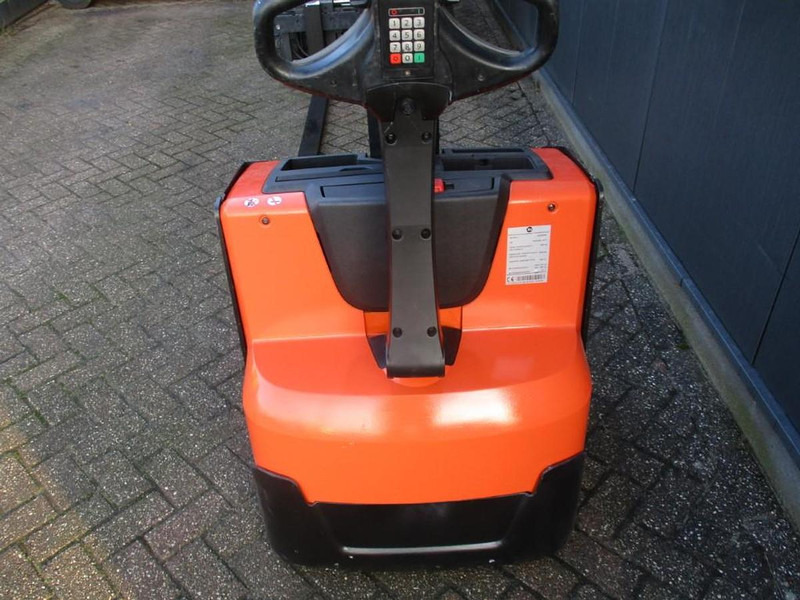 Stacker Toyota SWE 080L: picture 7