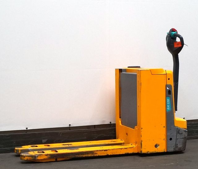 Jungheinrich EJE C20 - Pallet truck: picture 1 Jungheinrich EJE C20 - Pallet truck: picture 1