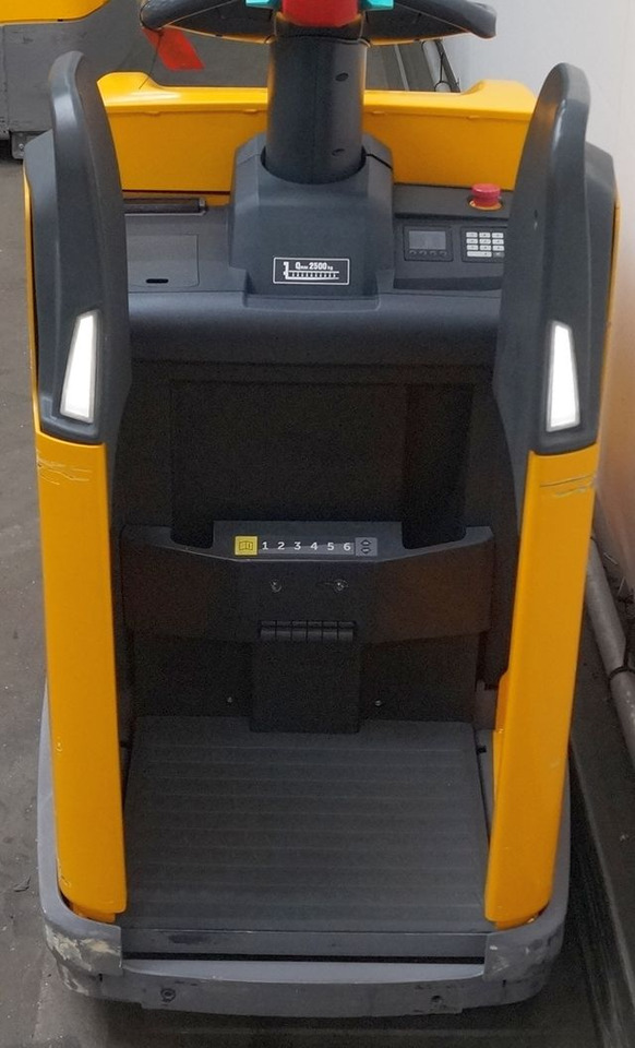 Jungheinrich ERE225 - Pallet truck: picture 3 Jungheinrich ERE225 - Pallet truck: picture 3