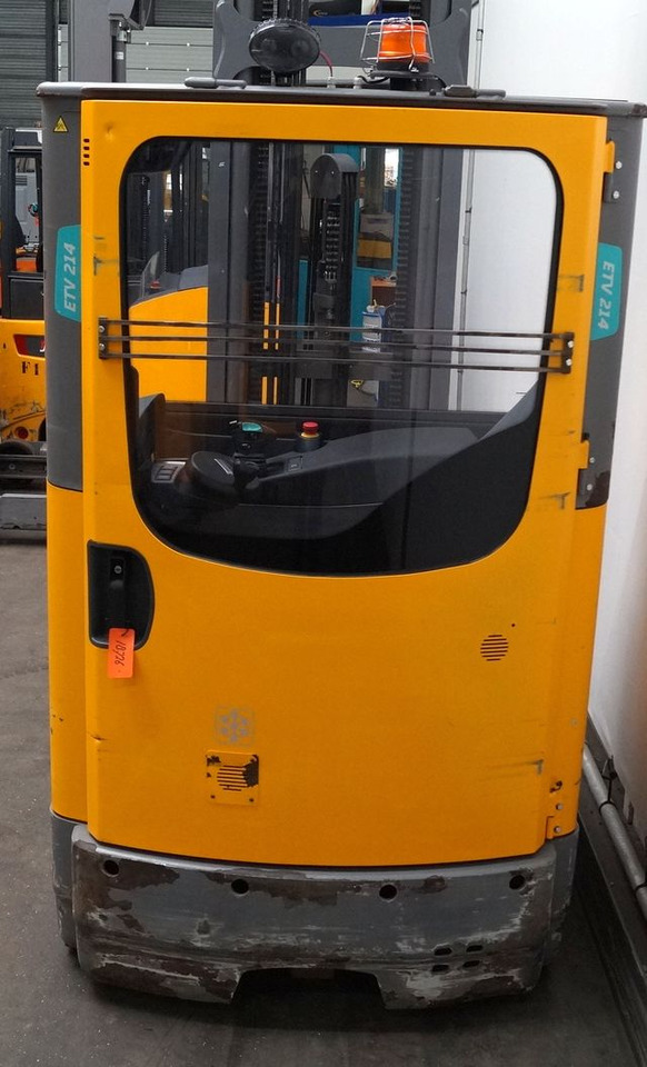 Jungheinrich ETV214 - Reach truck: picture 3 Jungheinrich ETV214 - Reach truck: picture 3