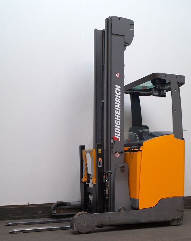 Jungheinrich ETV216 - Reach truck: picture 2 Jungheinrich ETV216 - Reach truck: picture 2