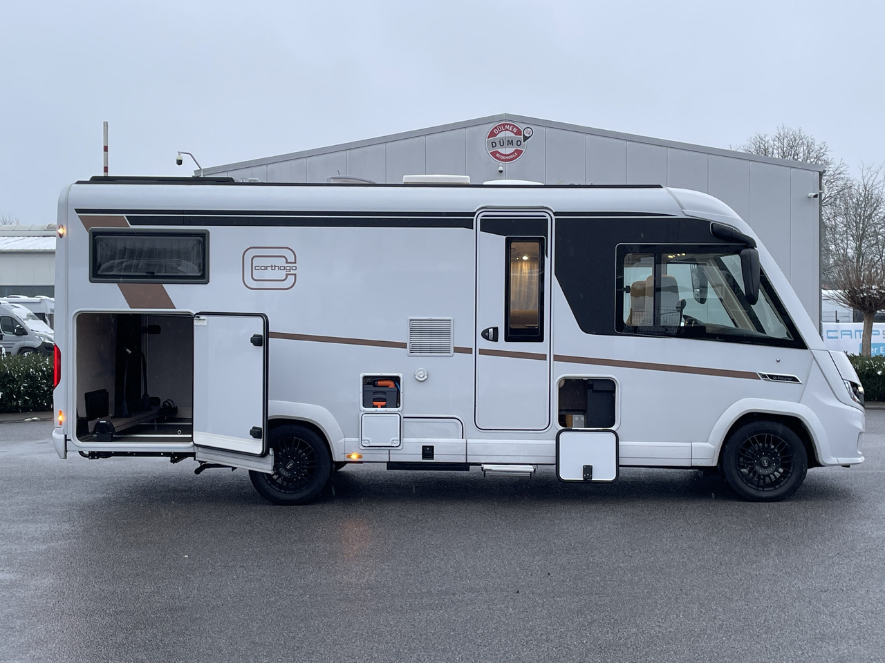 CARTHAGO Mercedes C2-Tourer 147 RB LEK - Komplettausst. - Integrated motorhome: picture 2 CARTHAGO Mercedes C2-Tourer 147 RB LEK - Komplettausst. - Integrated motorhome: picture 2