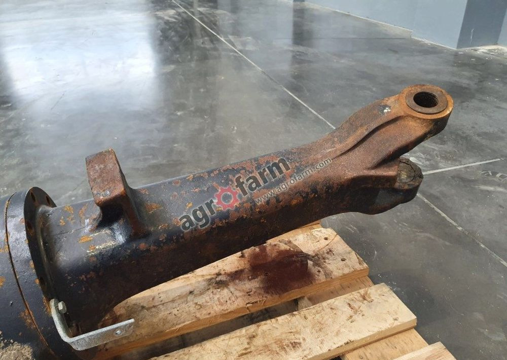 OBUDOWA MOSTU DEUTZ DX 4.10 4.30 4.50 10178 - Transmission: picture 2 OBUDOWA MOSTU DEUTZ DX 4.10 4.30 4.50 10178 - Transmission: picture 2