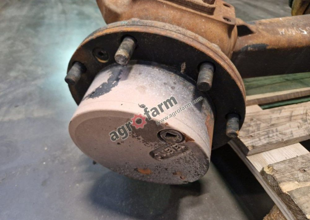 Przedni most John Deere 5080M - Transmission: picture 2 Przedni most John Deere 5080M - Transmission: picture 2