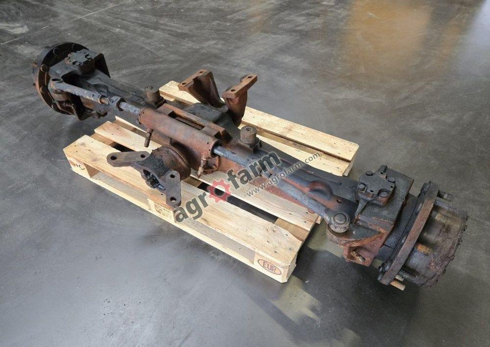 Przedni most Massey Ferguson 6180, 6170, 6270 - Transmission: picture 2 Przedni most Massey Ferguson 6180, 6170, 6270 - Transmission: picture 2