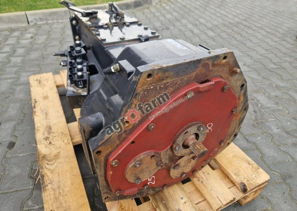 Skrzynia biegów Case CX 105 xtrashift 600100 - Gearbox: picture 3 Skrzynia biegów Case CX 105 xtrashift 600100 - Gearbox: picture 3