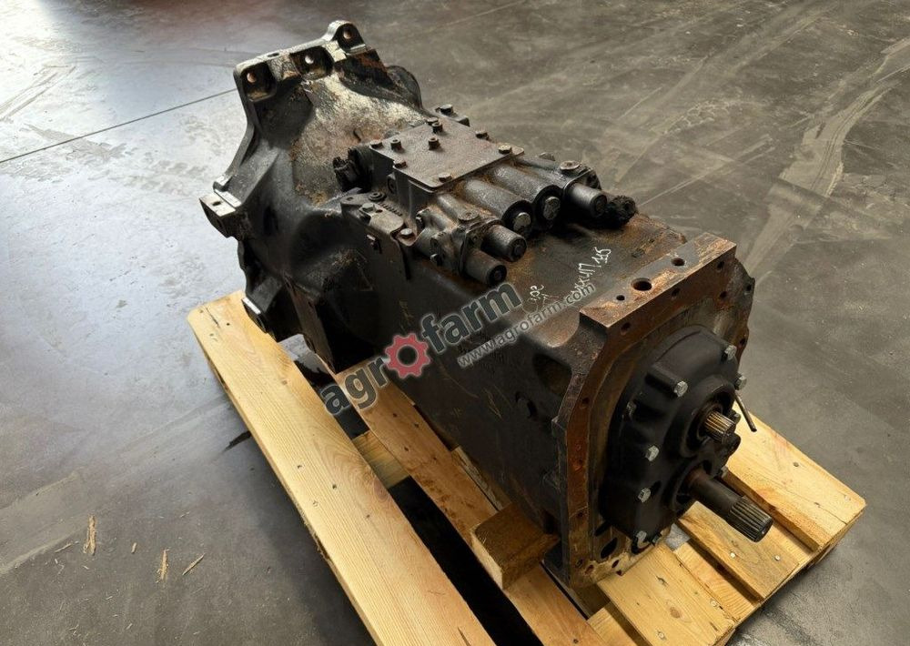 Skrzynia biegów Case Maxxum 115 44980087 - Gearbox: picture 4 Skrzynia biegów Case Maxxum 115 44980087 - Gearbox: picture 4