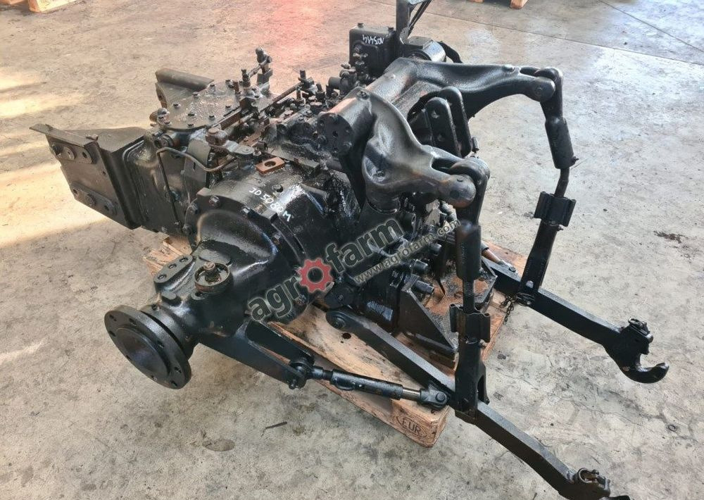 Skrzynia biegów, most tylny John Deere 5080M - Gearbox: picture 2 Skrzynia biegów, most tylny John Deere 5080M - Gearbox: picture 2